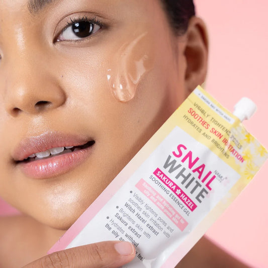 SNAILWHITE Sakura Hazel Soothing Essence Gel  20ml