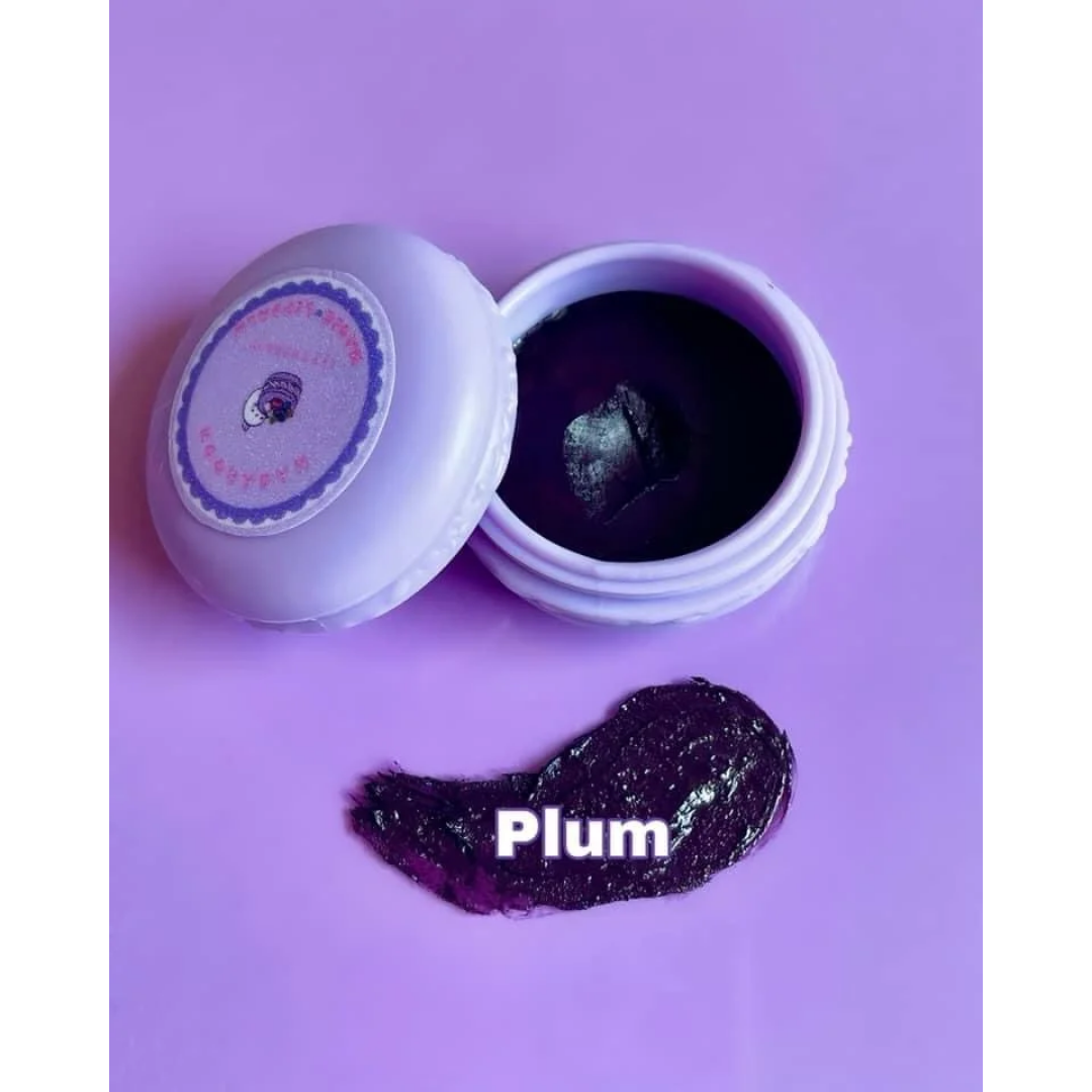 MQ Cosmetics Lip Therapy Magic Lipbalm plum