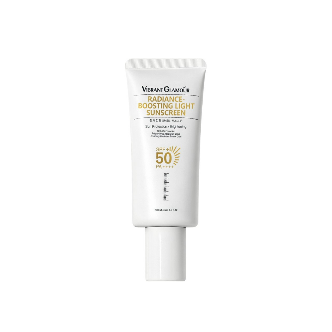 VIBRANT GLAMOUR Radiance-Boosting Light Sunscreen (SPF50+ PA++++) 50ml