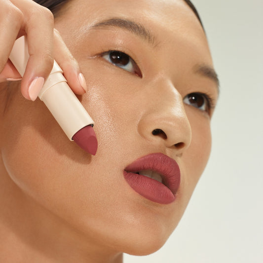 Sunnies Face Fluffmatte - Weightless Modern Matte Lipstick (Plush)