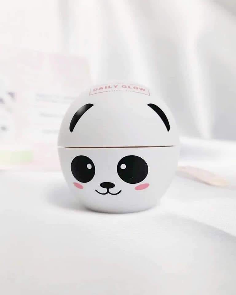 The Daily Glow Panda's Fantasy Brightening Eye Balm